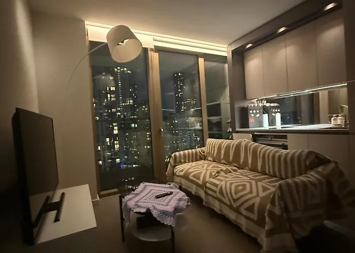 Luxury Studio In One Park Drive